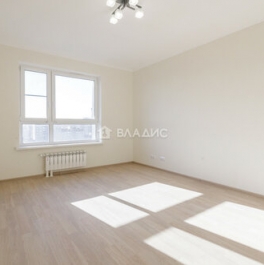 Продажа 2-комн квартиры на вторичном рынке Есенинский б-р,  д. 1/26