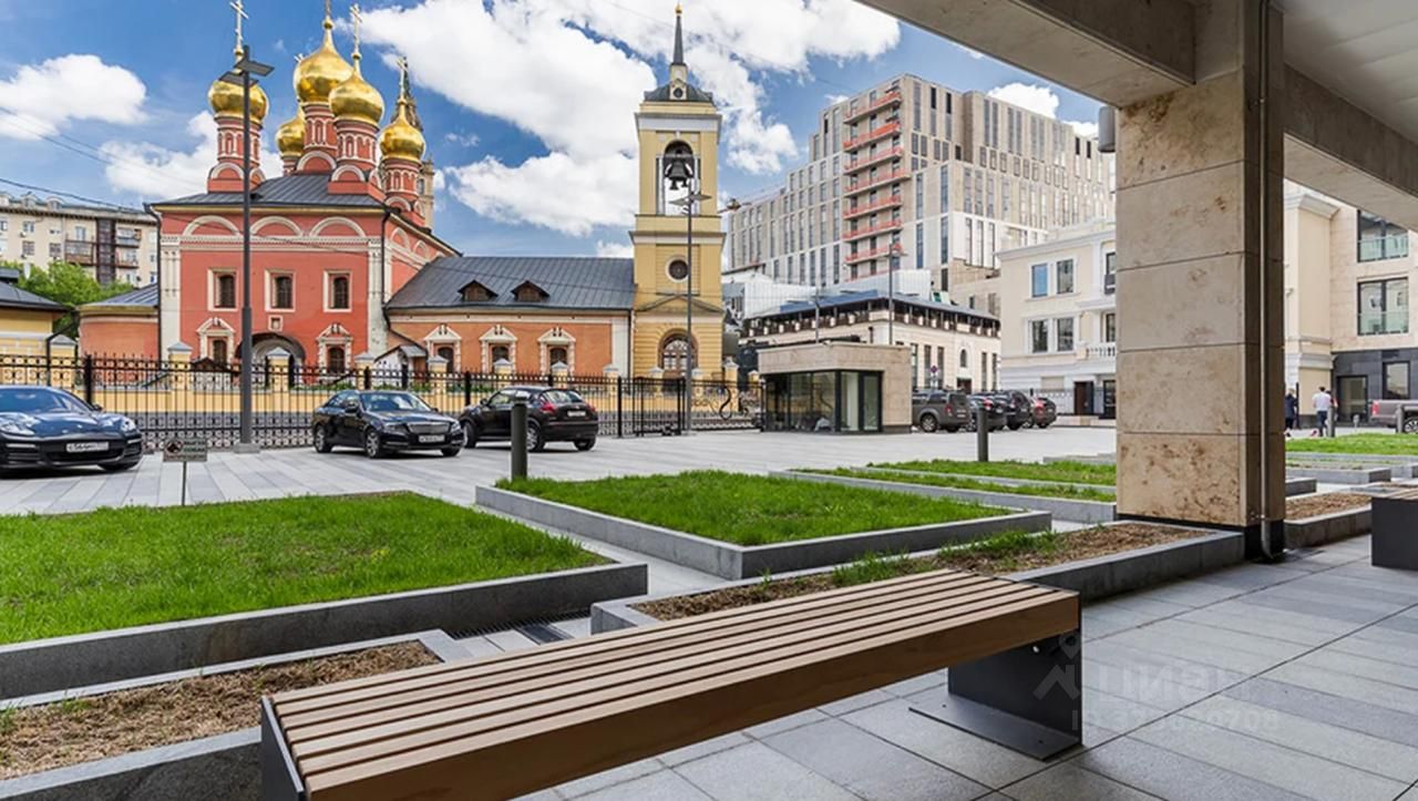 Продажа 3-комн квартиры на вторичном рынке 1-й Смоленский переулок, 21