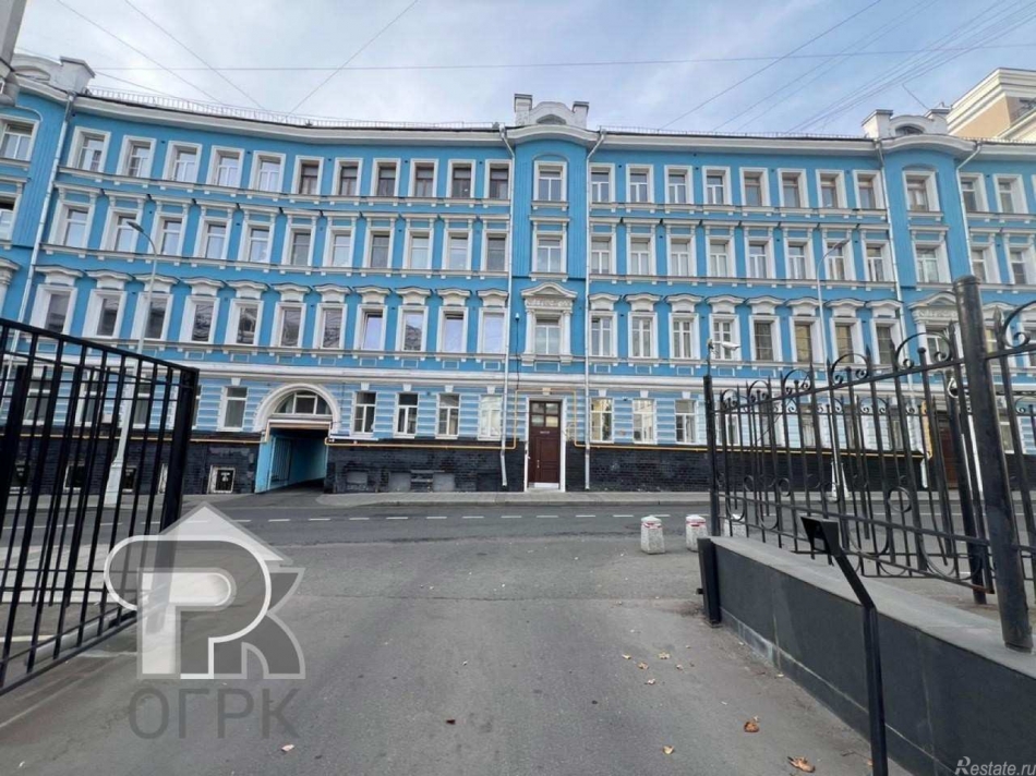 Продажа 4-комн квартиры на вторичном рынке Колобовский 1-й пер