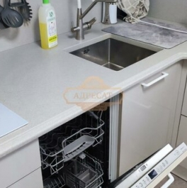 Продажа 2-комн квартиры на вторичном рынке Славянская улица,  д. 3