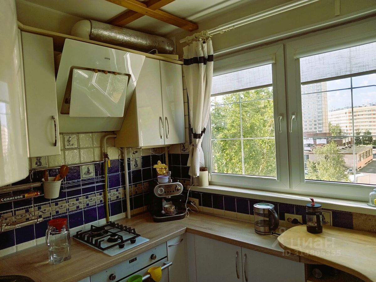 Продажа 3-комн квартиры на вторичном рынке проспект Стачек, 103К1