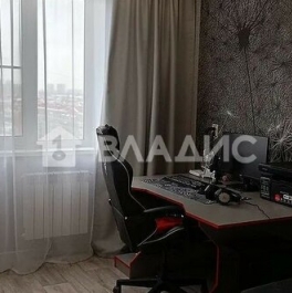 Продажа 3-комн квартиры на вторичном рынке улица Композиторов,  д. 7