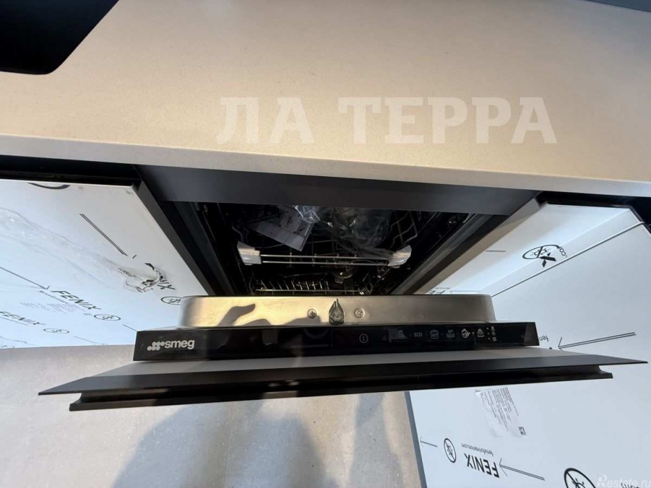 Продажа 1-комн квартиры на вторичном рынке Внуковское п, Андрея Тарковского бульвар,  д. 10