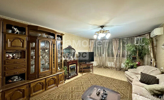 Продажа 4-комн квартиры на вторичном рынке ул Верхние Поля,  д. 6