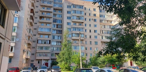 2-комн квартира Чекистов ул,  д. 22