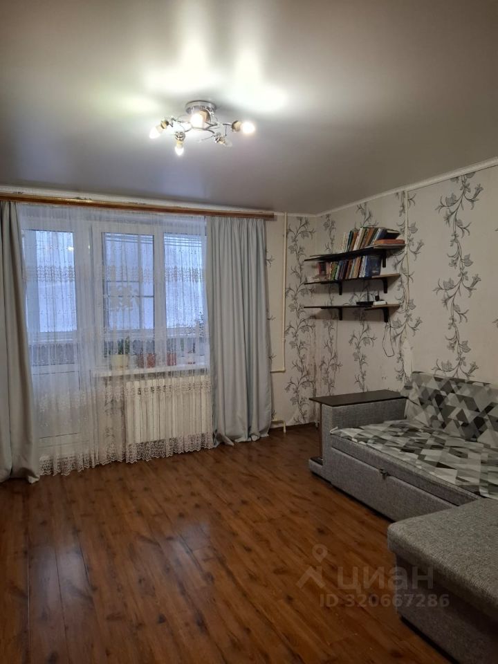 Продажа 2-комн квартиры на вторичном рынке пос. Новый Городок, 40