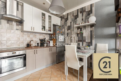 2-комн квартира Октябрьский, улица Ленина,  д. 19