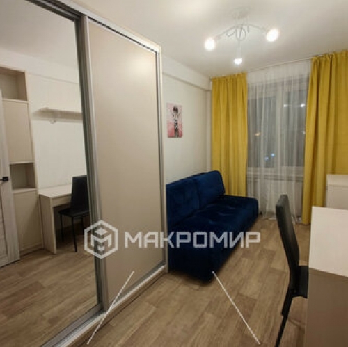 2-комн квартира Искровский пр-кт,  д. 10,  к. 2