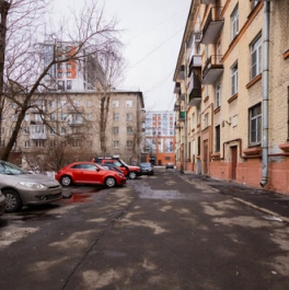 Продажа 2-комн квартиры на вторичном рынке Фарфоровская улица,  д. 30