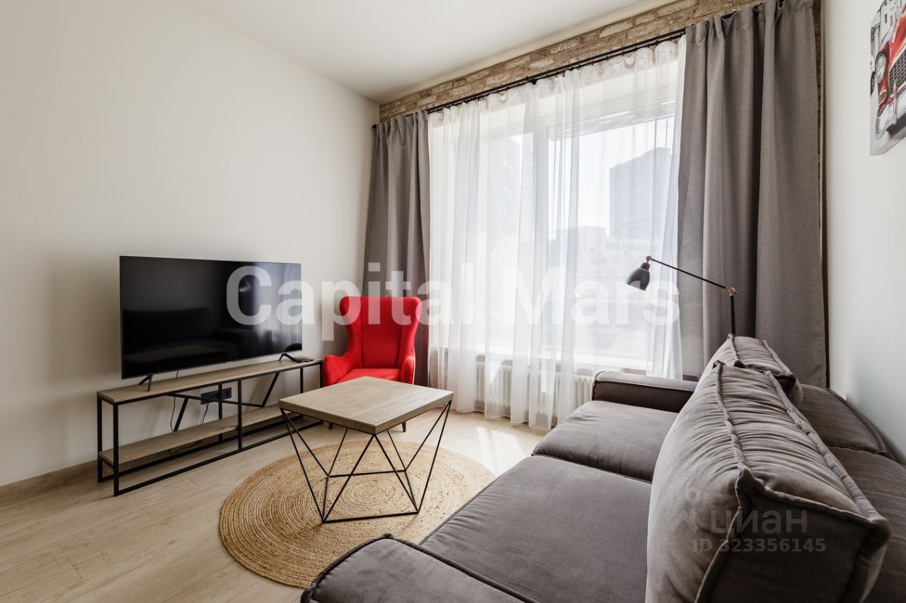 Аренда 2-комн квартиры на вторичном рынке Большая Почтовая улица, 28к6