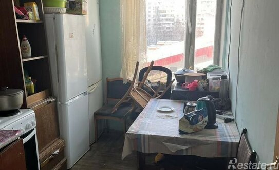 Продажа 3-комн квартиры на вторичном рынке улица Декабристов,  д. 24А