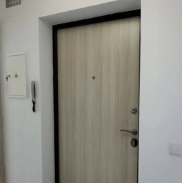 Продажа 2-комн квартиры на вторичном рынке Кварцевая ул,  д. 4 к1