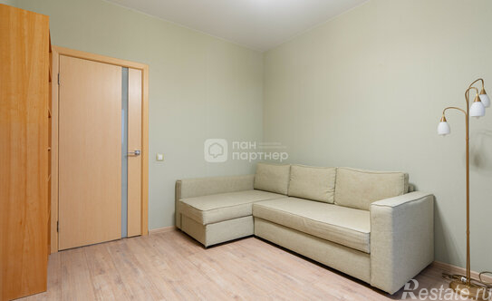 Продажа 2-комн квартиры на вторичном рынке Парашютная улица,  д. 56 к3