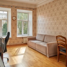 Продажа 1-комн квартиры на вторичном рынке Красноармейская 8-я ул,  д. 21