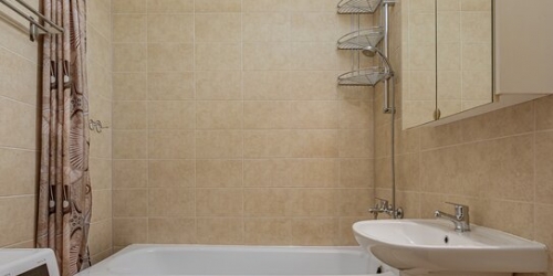 2-комн квартира Байконурская улица,  д. 24