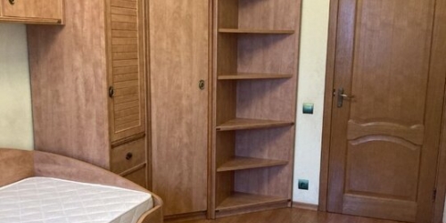3-комн квартира Изюмская улица,  д. 30