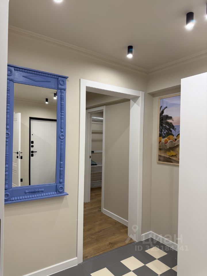 Аренда 3-комн квартиры на вторичном рынке улица Молостовых, 11К6