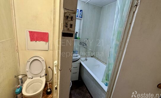 Продажа 3-комн квартиры на вторичном рынке ул Ферганская,  д. 24