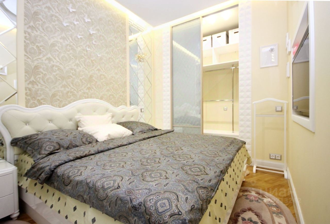 Аренда 2-комн квартиры на вторичном рынке Ленинский проспект, 105к2