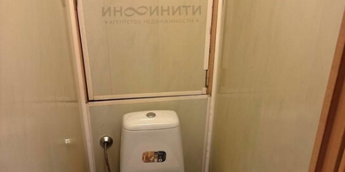 2-комн квартира улица Молдагуловой,  д. 32