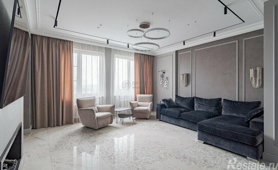 Продажа 4-комн квартиры на вторичном рынке Староволынская улица,  д. 12 к4