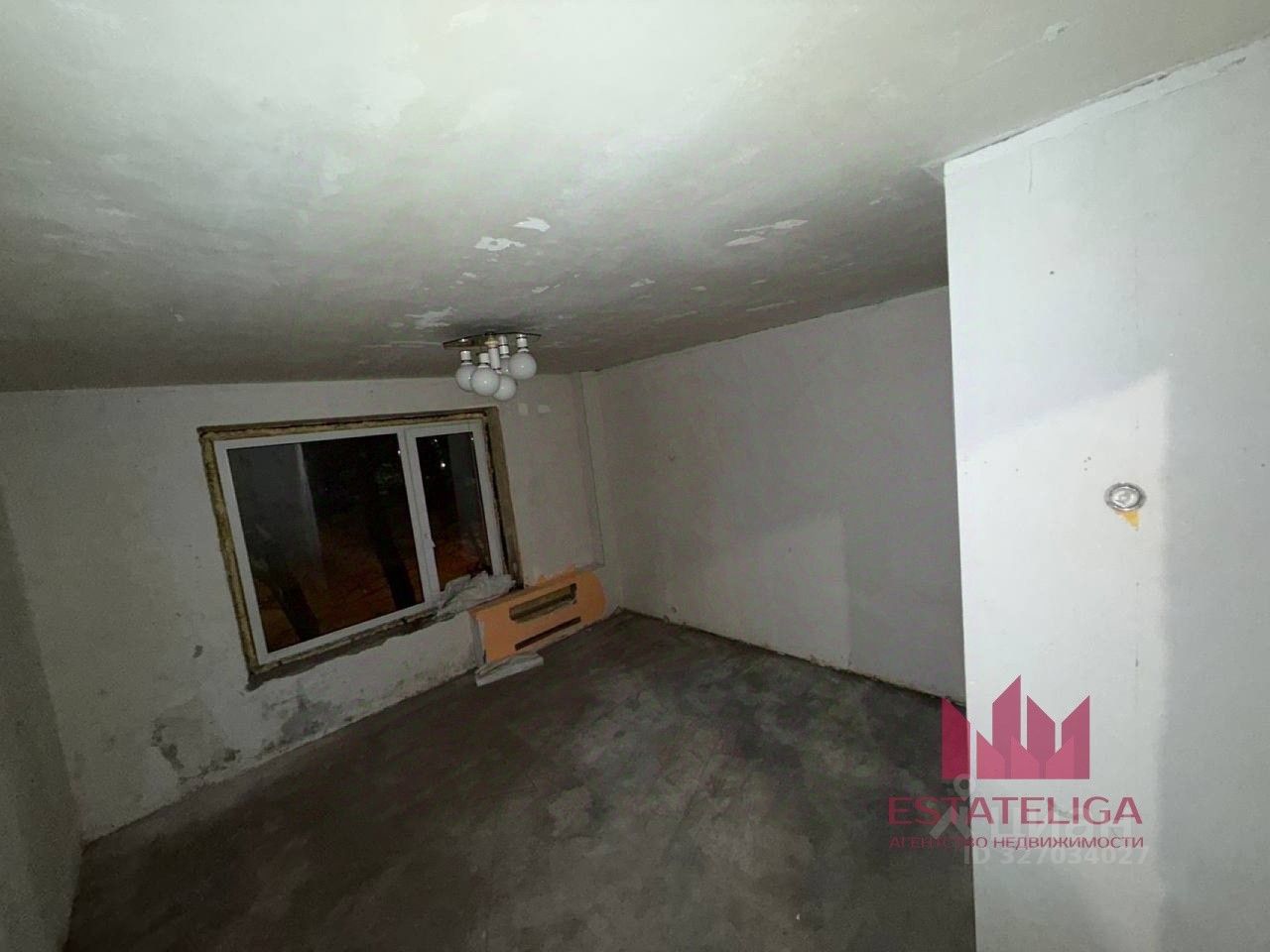 Продажа 2-комн квартиры на вторичном рынке Онежская улица, 18