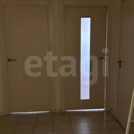 Продажа 1-комн квартиры на вторичном рынке Орлово-Денисовский пр-кт,  д. 19,  к. 1 стр 1