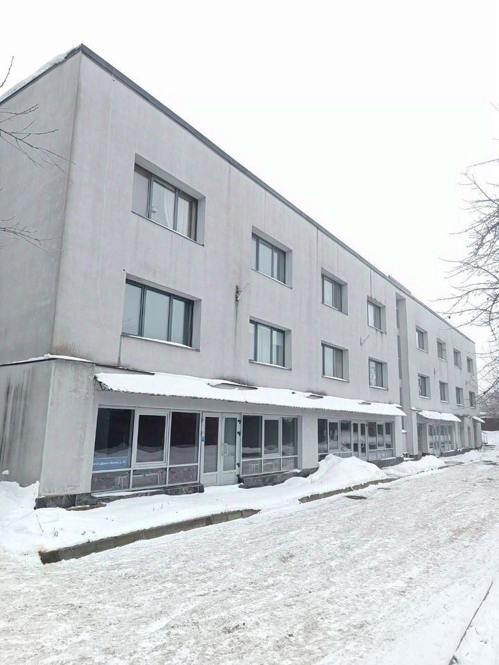 Продажа 1-комн квартиры на вторичном рынке пос. Романовка, шоссе Дорога Жизни, 43