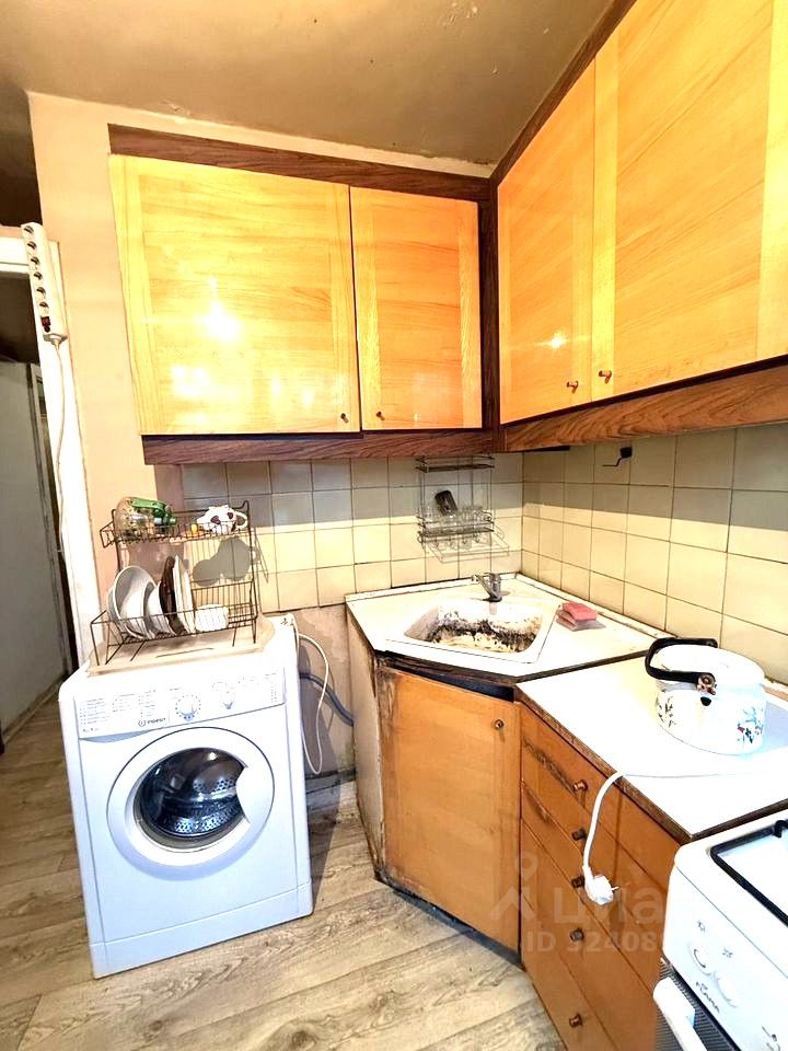 Продажа 2-комн квартиры на вторичном рынке Большая Пороховская улица, 44