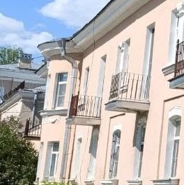 Продажа 2-комн квартиры на вторичном рынке пос. Металлострой, Железнодорожная улица, 7