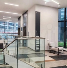 Продажа 4-комн квартиры на вторичном рынке улица Богданова