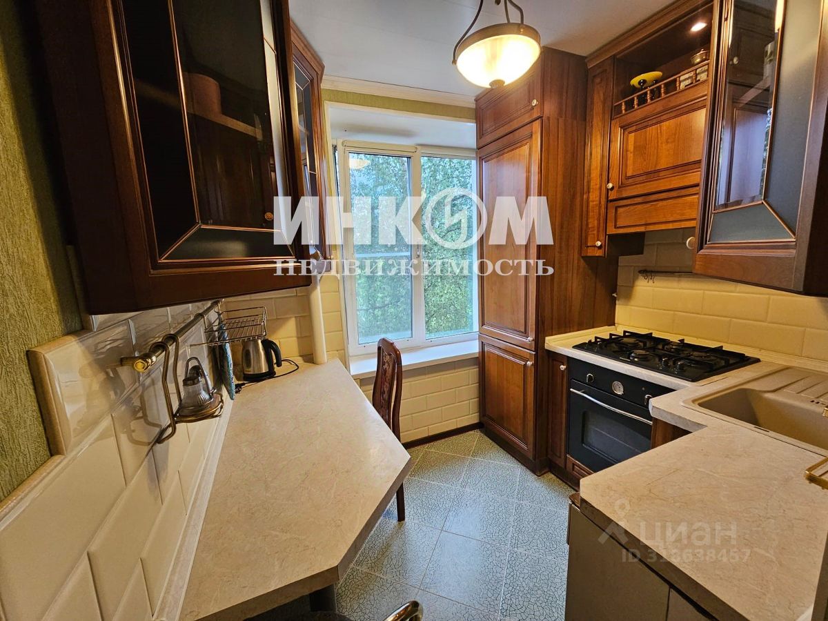 Продажа 2-комн квартиры на вторичном рынке Есенинский бульвар, 1/26К1