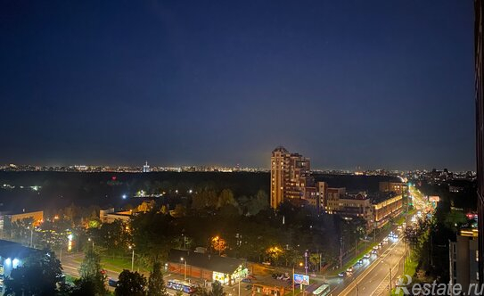 Продажа 2-комн квартиры на вторичном рынке Тореза пр-кт,  д. 118