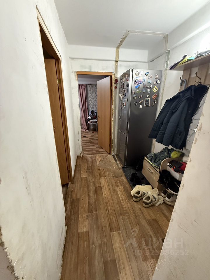 Продажа 2-комн квартиры на вторичном рынке Омская улица, 4