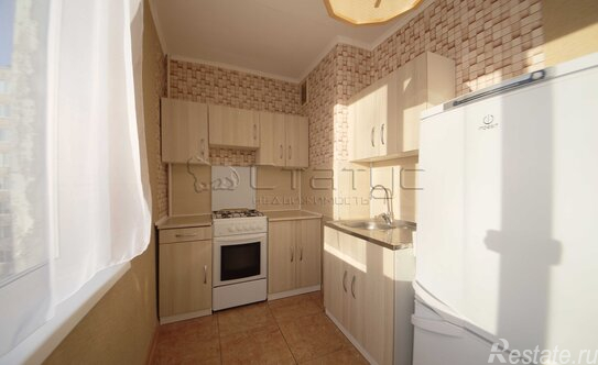 Продажа 2-комн квартиры на вторичном рынке ул Купчинская,  д. 8,  к. 1