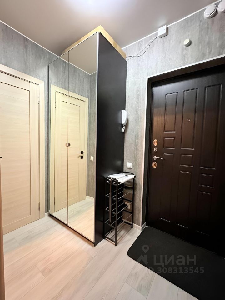 Аренда 1-комн квартиры на вторичном рынке Рижский проспект, 23