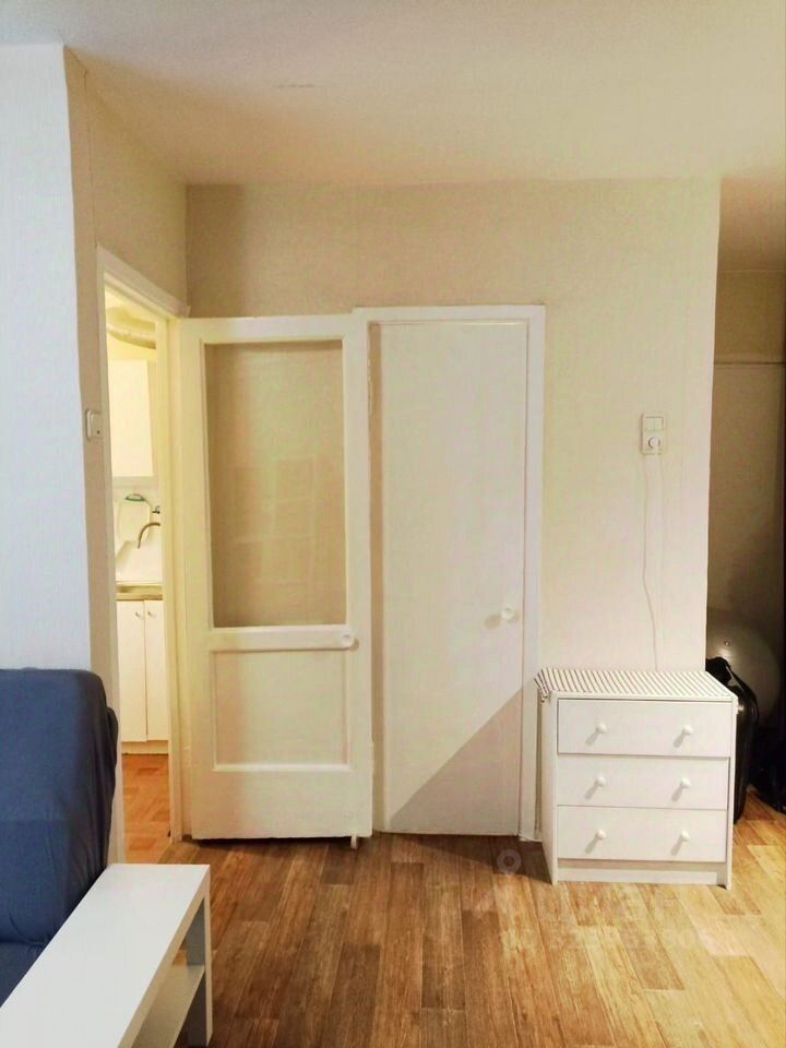 Продажа 1-комн квартиры на вторичном рынке пос. Стрельна, Санкт-Петербургское шоссе, 94