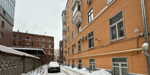 Помещение свободного назначения улица Тимура Фрунзе,  д. 16