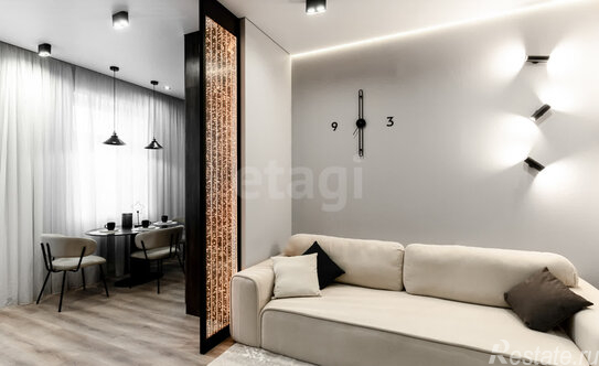 Продажа 2-комн квартиры на вторичном рынке Московский пр-кт,  д. 136