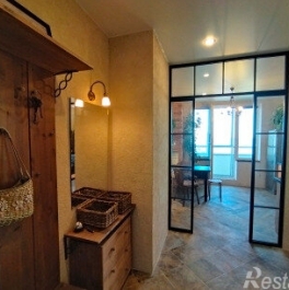 Продажа 2-комн квартиры на вторичном рынке улица Маршала Казакова,  д. 72 к1