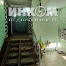 Продажа 2-комн квартиры на вторичном рынке Ставропольская улица,  д. 52 к1