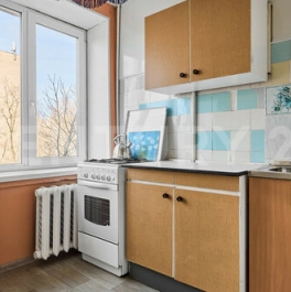 Продажа 1-комн квартиры на вторичном рынке ул Замшина,  д. 52,  к. 2