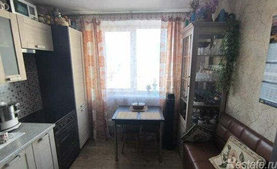 Продажа 3-комн квартиры на вторичном рынке Старонародная улица,  д. 4