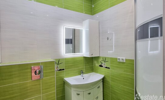 Продажа 2-комн квартиры на вторичном рынке Королев г, Первомайский мкр, Комаровка мкр,  д. 69