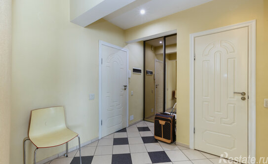 Продажа 4-комн квартиры на вторичном рынке Южнобутовская улица,  д. 91