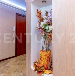Продажа 3-комн квартиры на вторичном рынке Бассейная ул,  д. 27