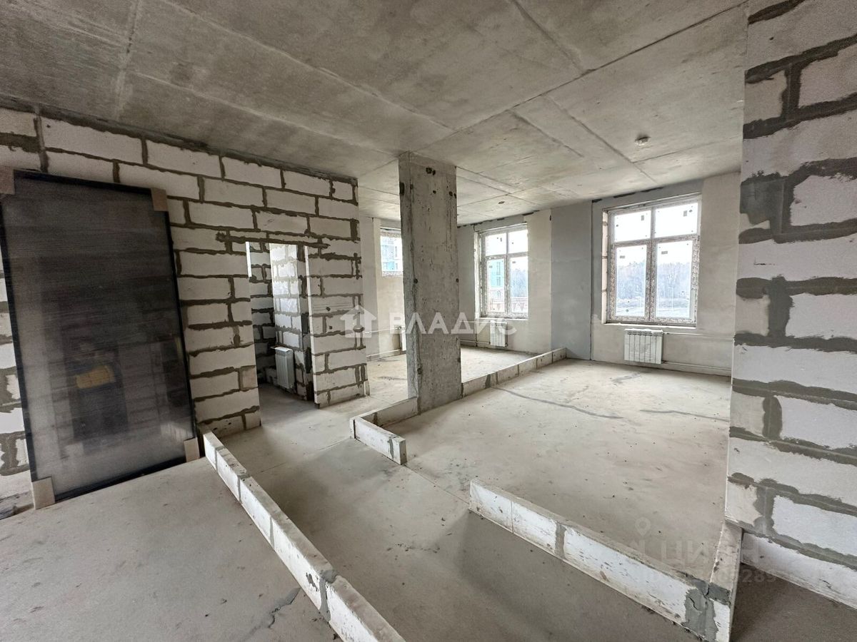 Продажа 3-комн квартиры на вторичном рынке Город-событие мкр, с. Лайково, 69
