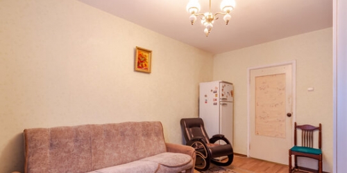 4-комн квартира ул Рихарда Зорге,  д. 7