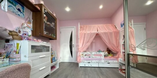 3-комн квартира Наличная улица,  д. 49