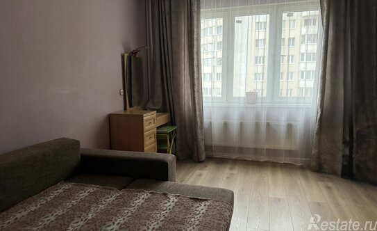 Продажа 2-комн квартиры на вторичном рынке улица Осипенко,  д. 4